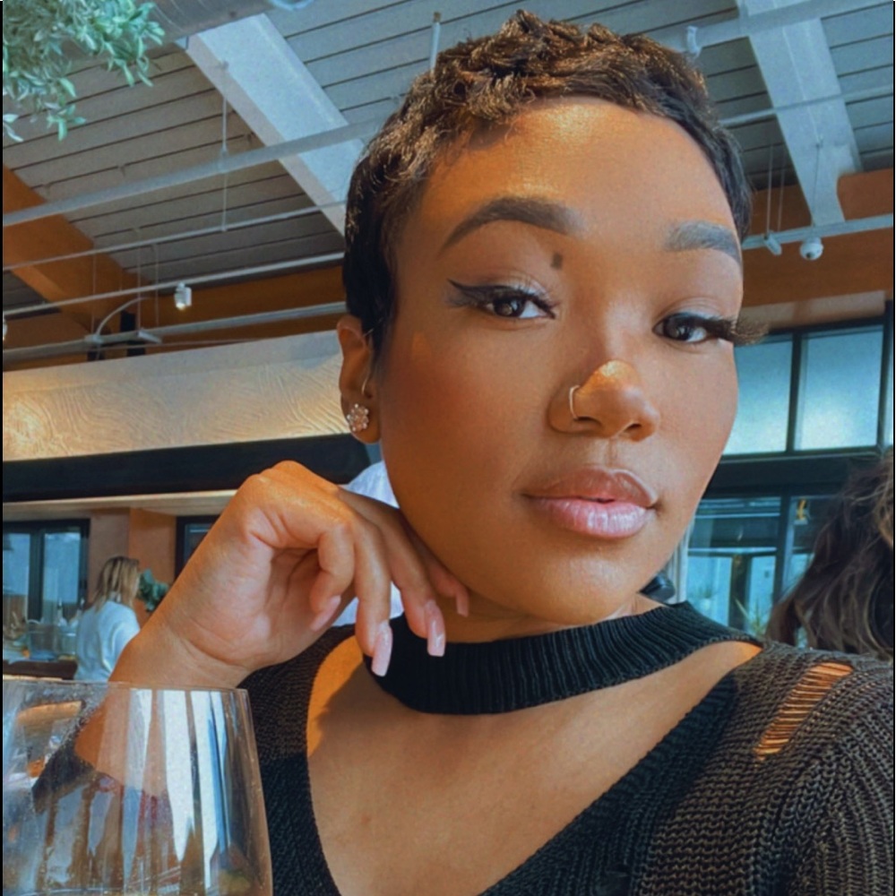 Meet your Posher, Shani